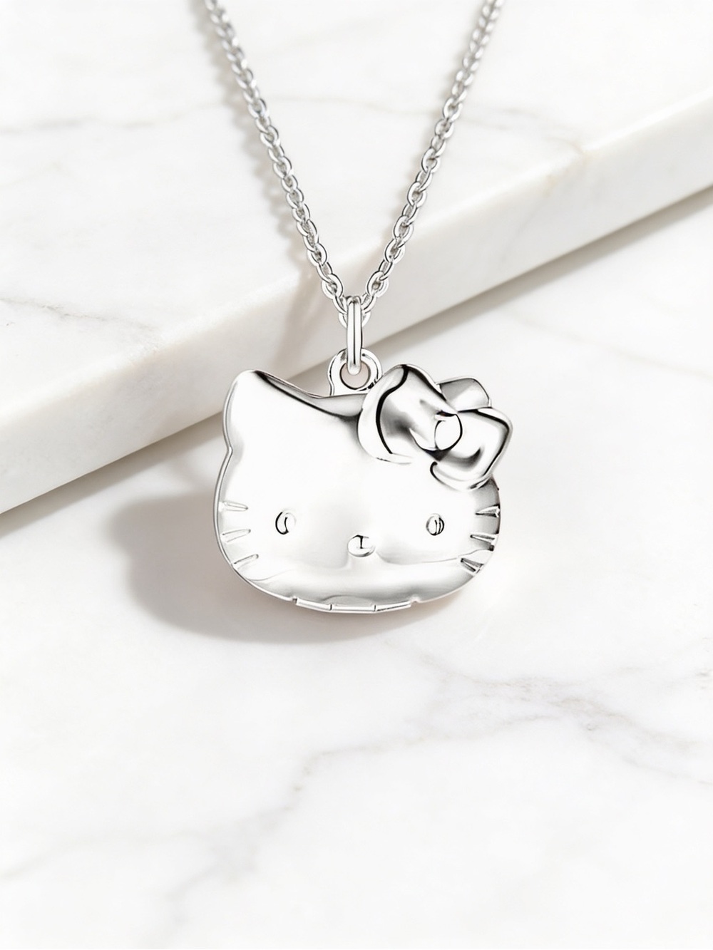🍒3/$30 New Hello Kitty Locket Necklace